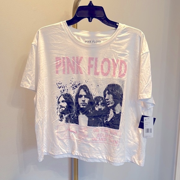 Pink Floyd Tops - Pink Floyd oversized cropped Graphic T-Shirt NWT XL